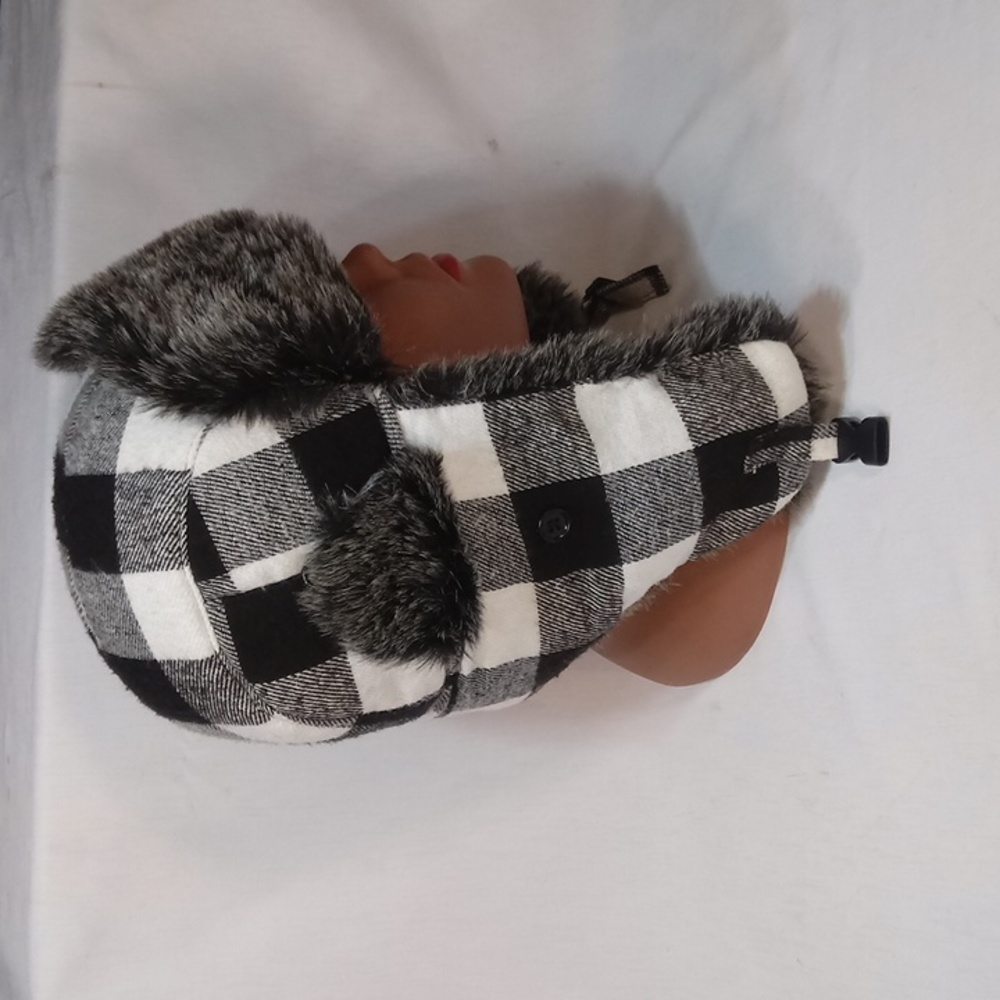 Old Navy Faux Fur Hat
